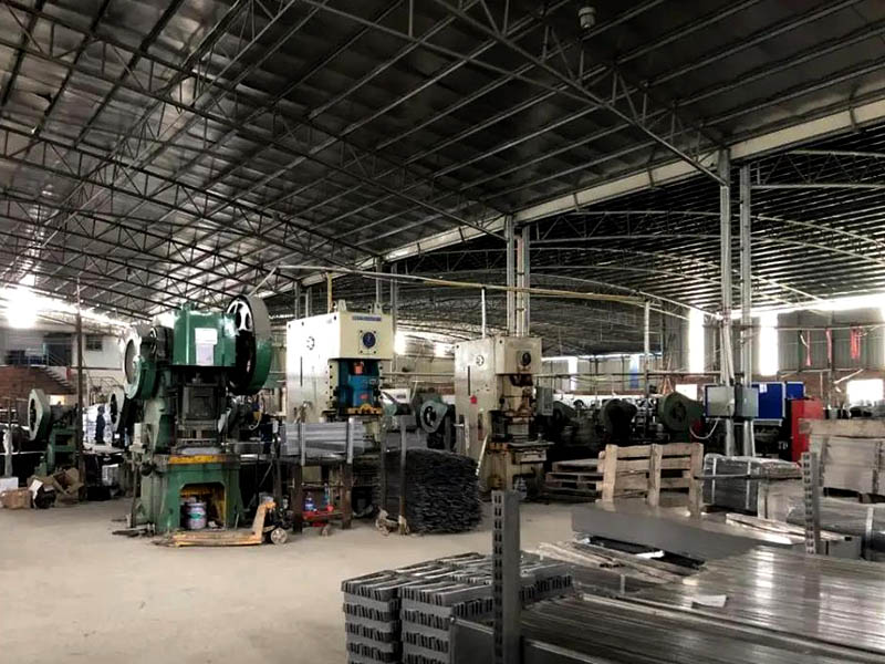 五金加工廠需要投資多少？開五金加工廠要求！